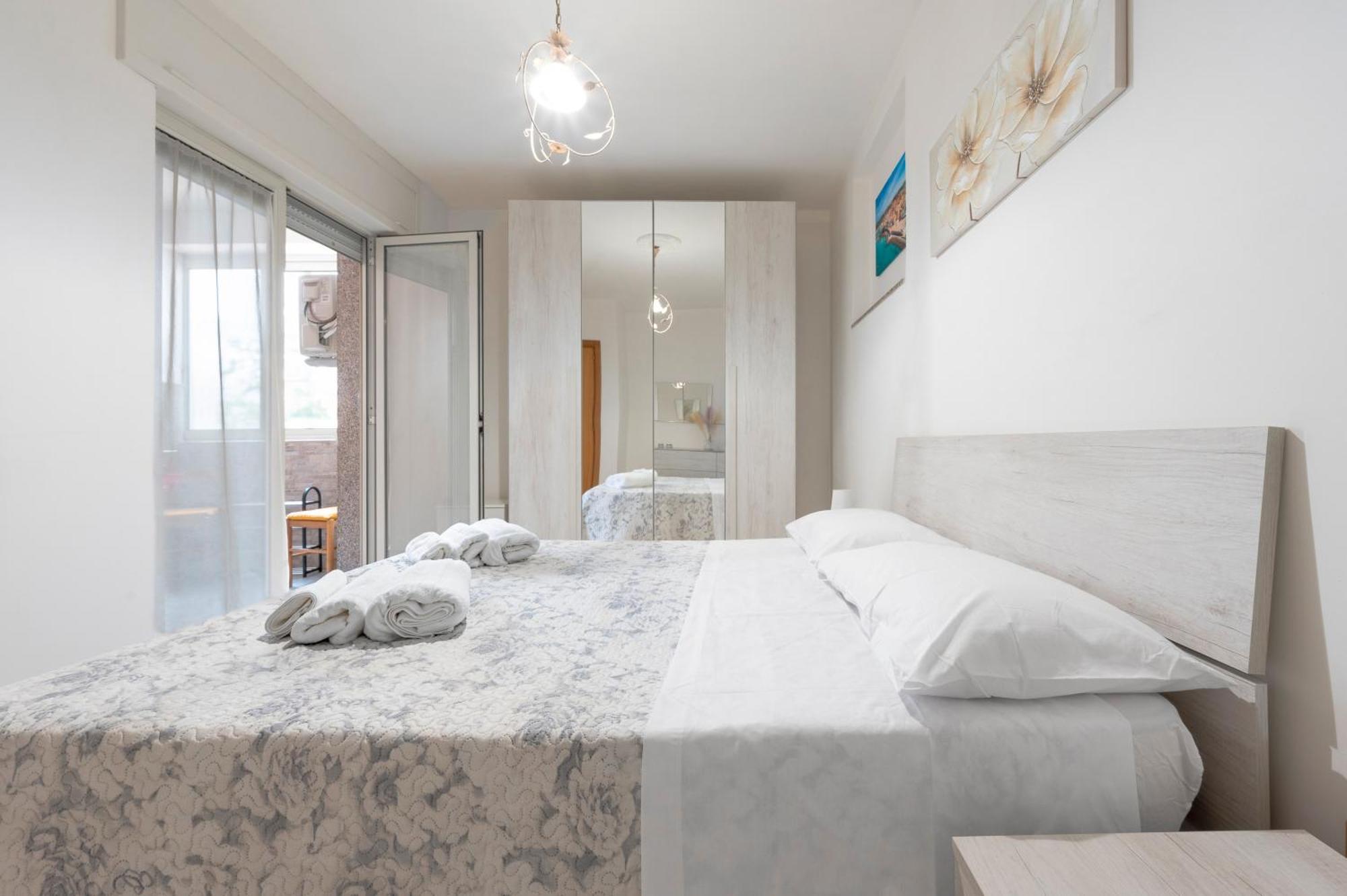 Casa Di Titina A Otranto Apartment Bagian luar foto